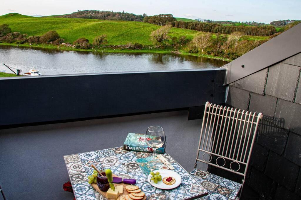 Ocean View Penthouse, The Harbour Mill, Westport Διαμέρισμα Εξωτερικό φωτογραφία