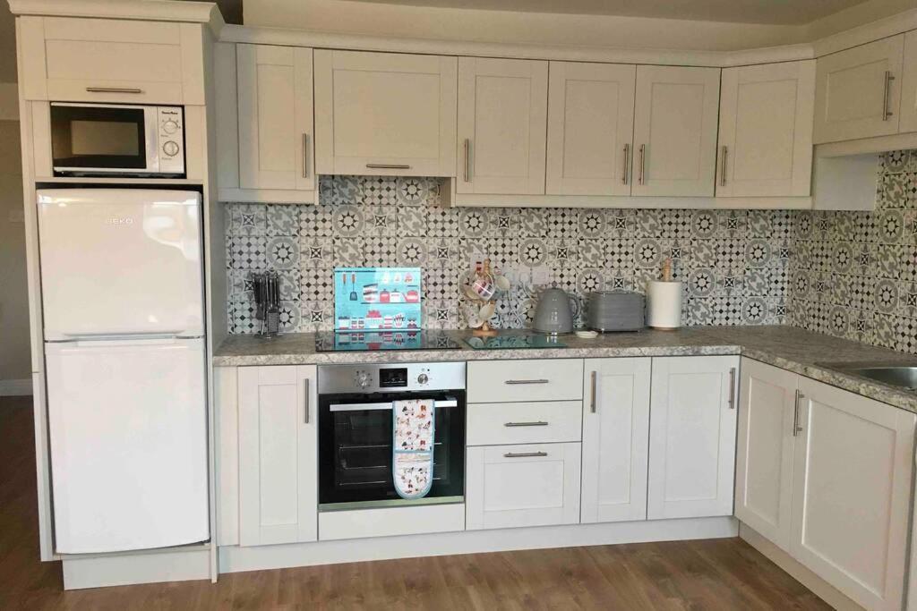 Ocean View Penthouse, The Harbour Mill, Westport Διαμέρισμα Εξωτερικό φωτογραφία